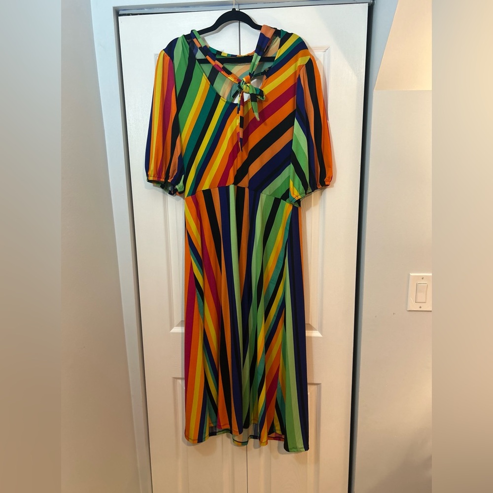 Eloquii Rainbow Stripe Maxi Dress Size 18 Open Back Halter Tie - Picture 5 of 6